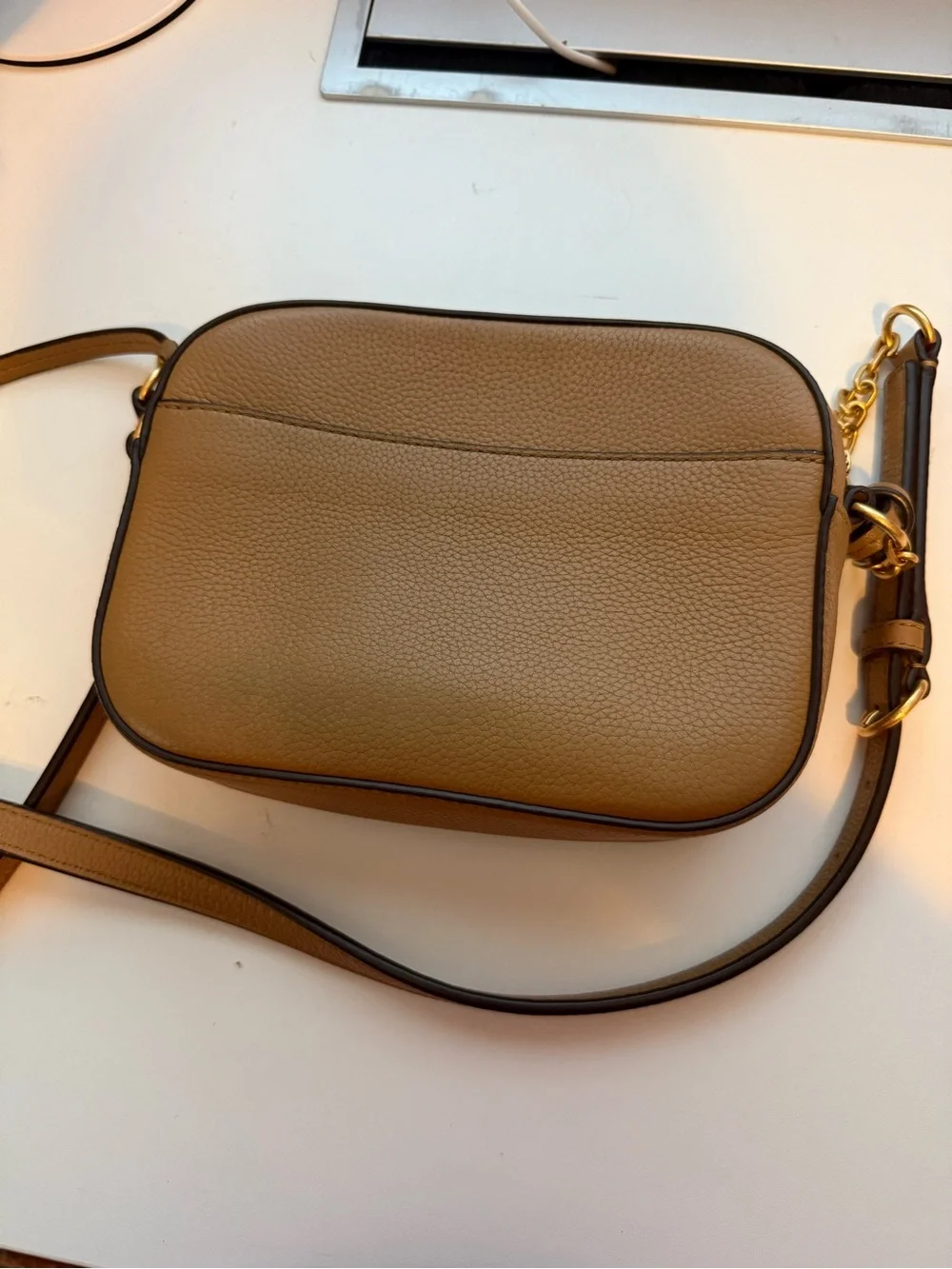 Tory Burch Small Camera Crossbody in Tan with Tassel - Picture 2 of 4